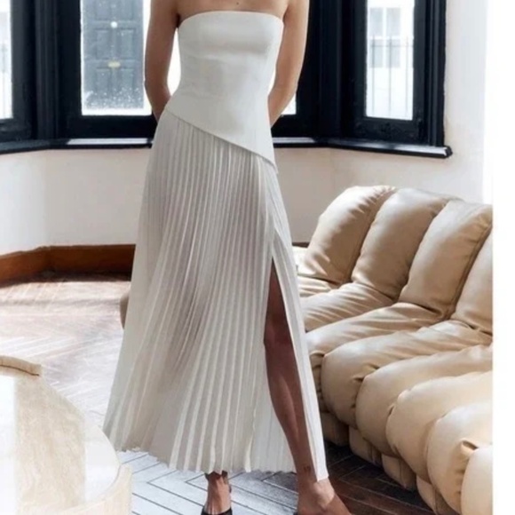 Commense Dresses & Skirts - Commense White Strapless Pleated Maxi Dress with Slit